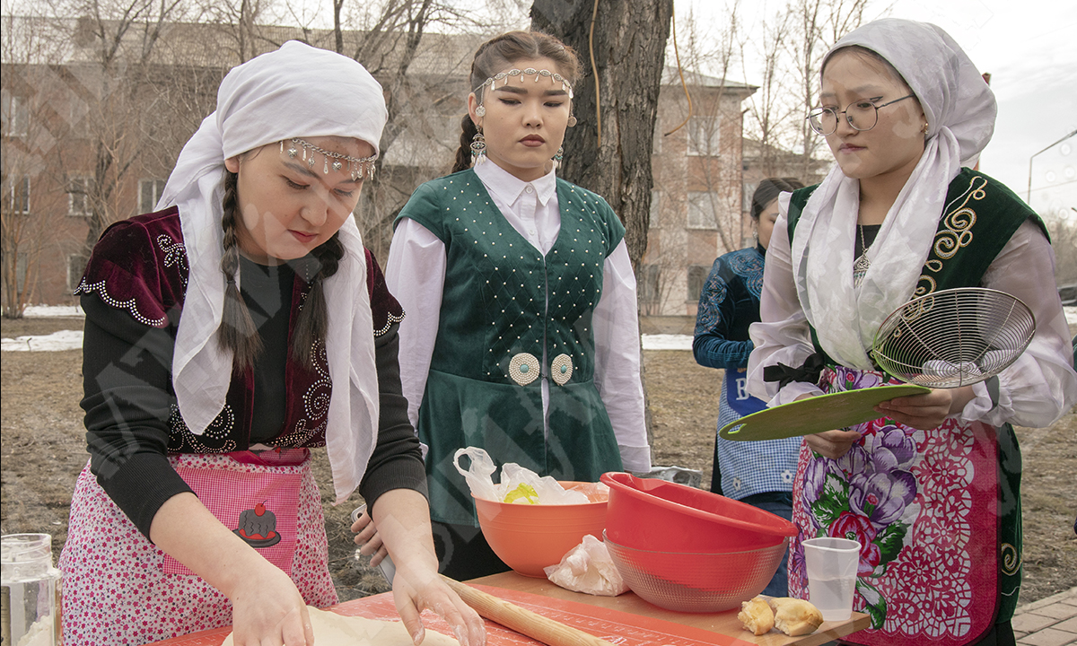 Асық ату и «Baursak party» — Рудный Алтай